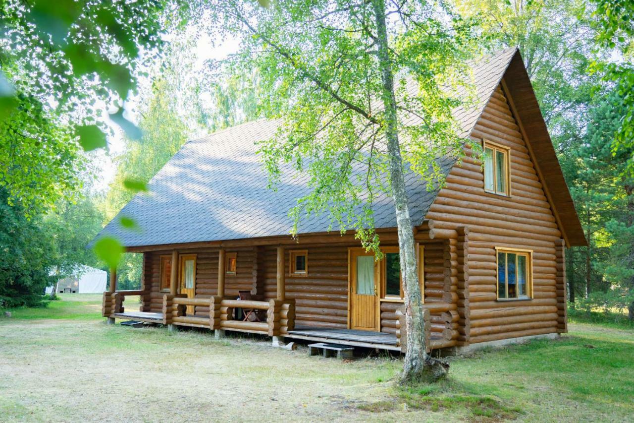 Tahkuna Puhkekeskus Hiiumaa ภายนอก รูปภาพ